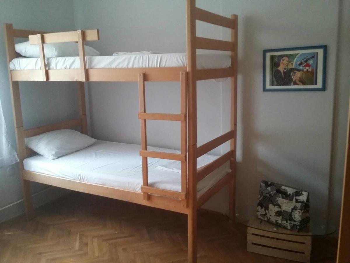 Hostel Yolo Beograd Eksteriør bilde